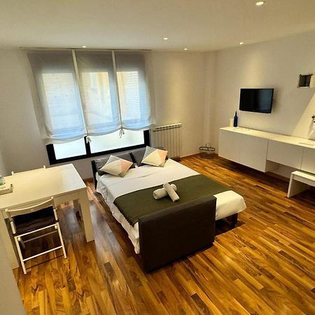 Suite Anna Zaragoza Exterior foto